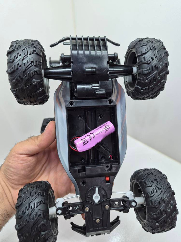 ماشین کنترلی آفرود Rock Crawler باطریخور شارژی Super Racing Car